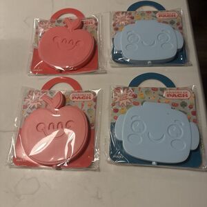 Set Of 4 Reusable Ice Pack  2 Robot 2 Apple